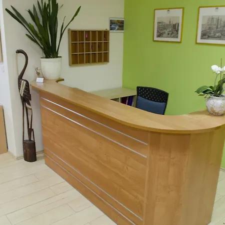 - Kartuska Hostel Gdańsk