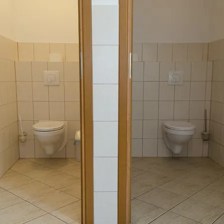 - Kartuska Hostel