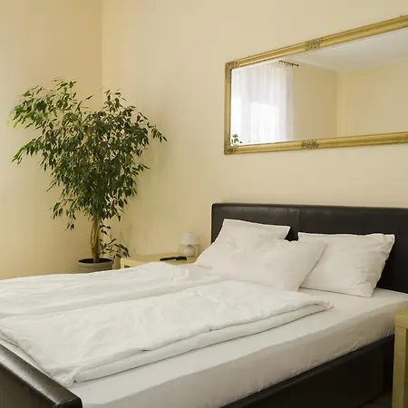 - Kartuska Hostel Gdańsk