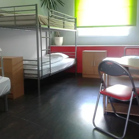 Hostel - Kartuska